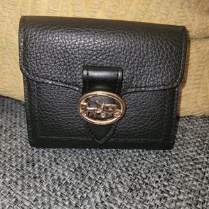 NWOT COACH GEORGIE WALLET